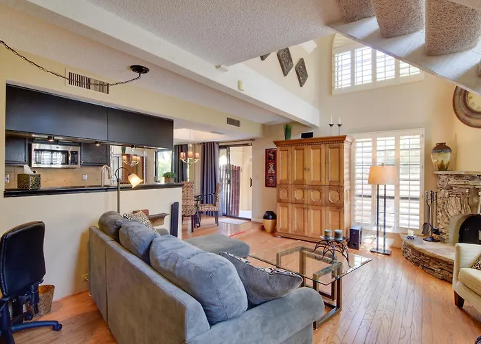 Holiday home North Gem W/ Courtyard & Pool Access
